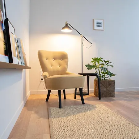 Large & Cosy For 7 Near Center * Luxembourg By